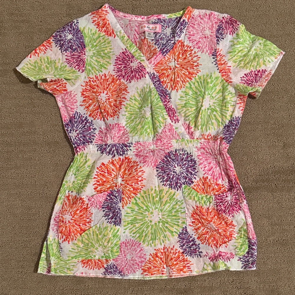 Koi Fireworks Scrub Top